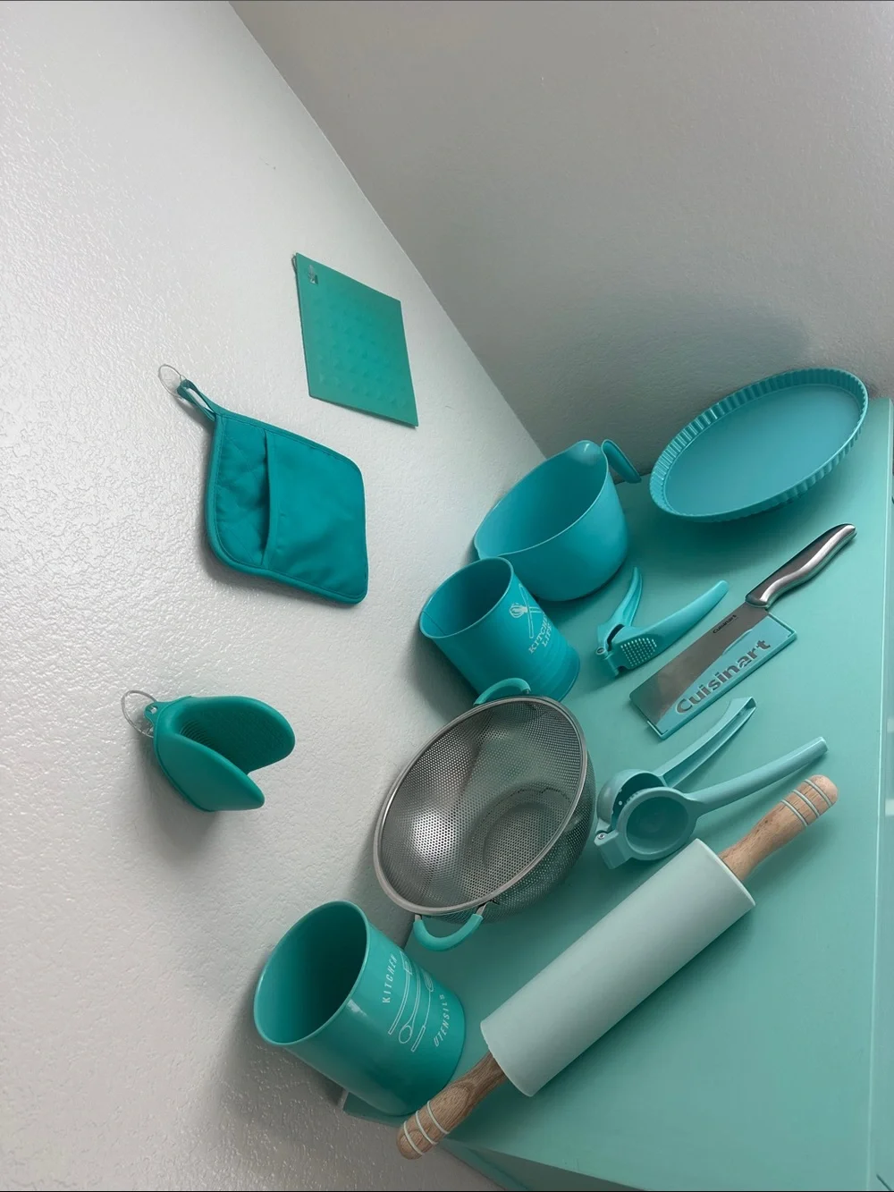 Cuisinart Turquoise Kitchen Tool Set